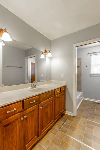 $274,900 | 2500 Shenandoah Drive, Chattanooga, TN 37421