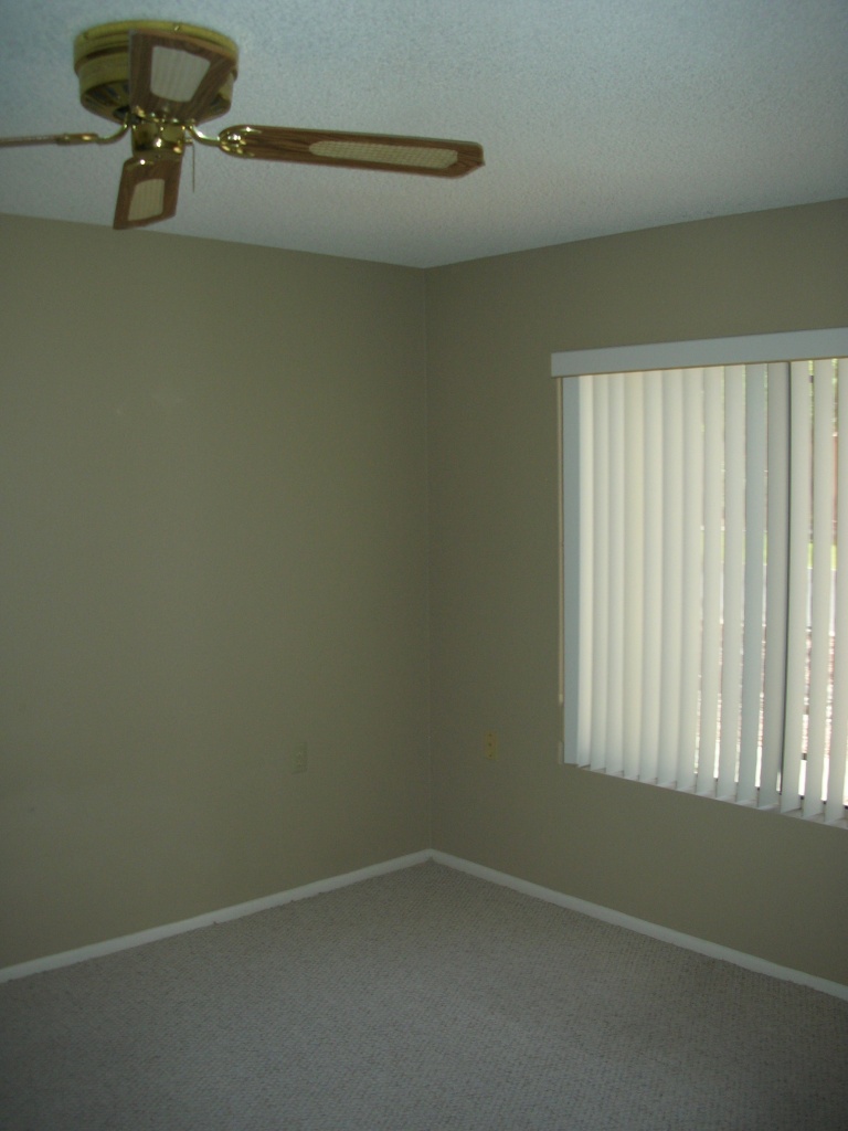 14300 West Bell Road, Unit 84 Surprise, AZ 85374 - Photo 3 of 6 Master Bedroom