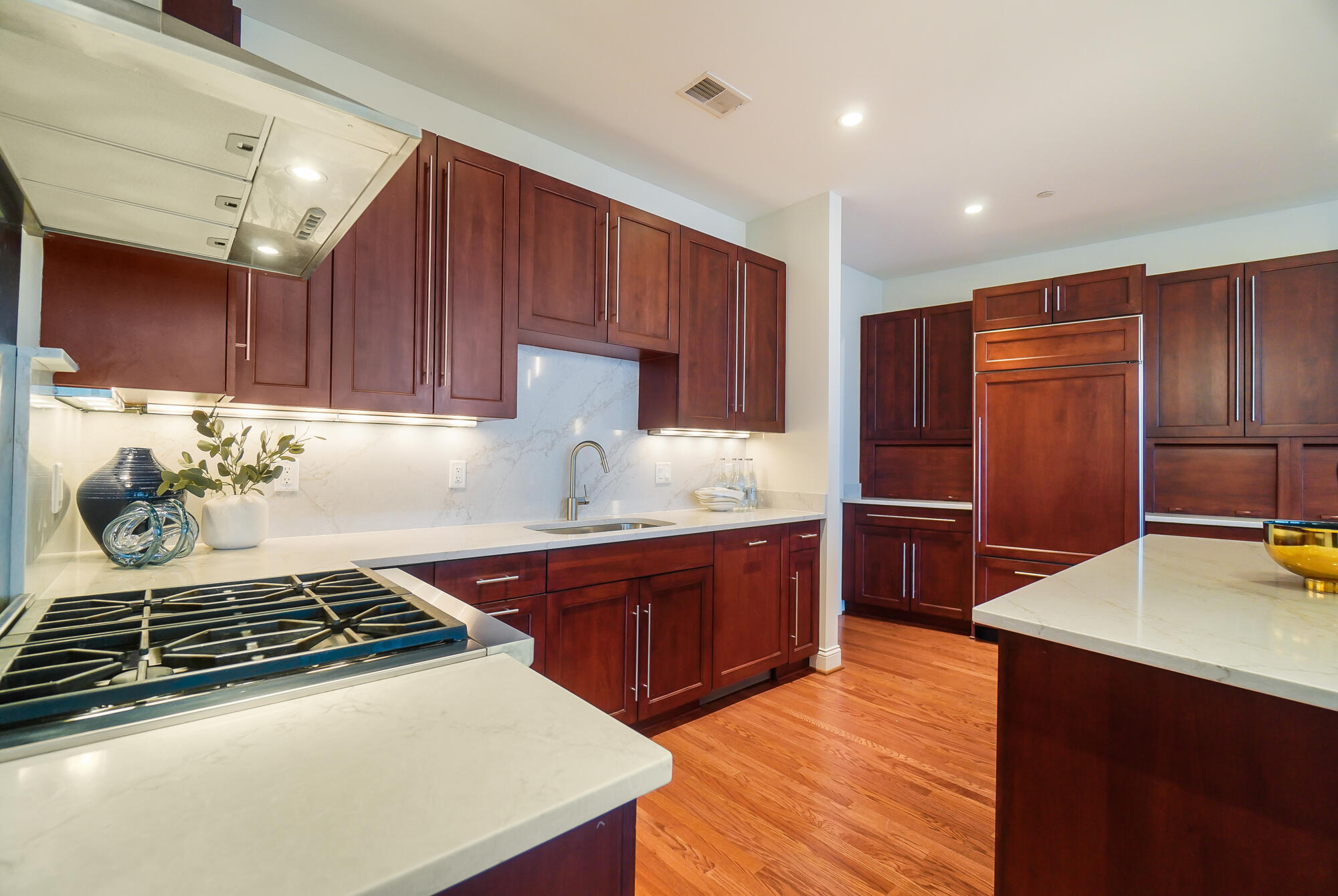 1 Roebling Way, Unit 904 Covington, KY 41011 - Photo 17 of 48