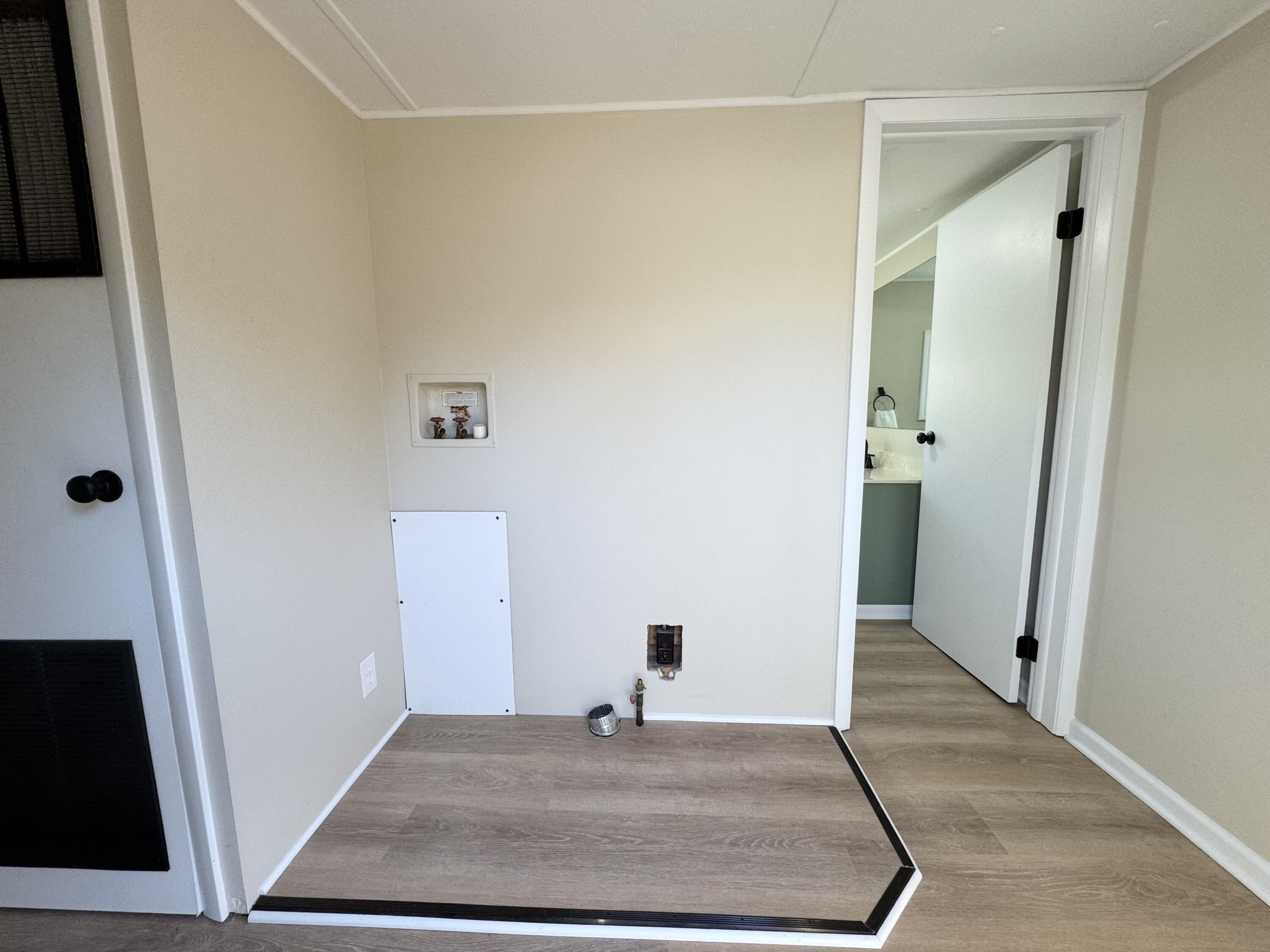 16303 Ritchie Avenue Northeast Sand Lake, MI 49343 - Photo 14 of 18 Laundry