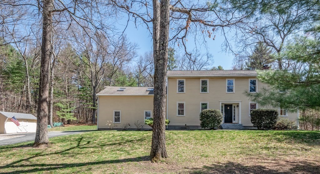36 Nashaway Road Bolton, MA 01740 - Photo 1 of 41