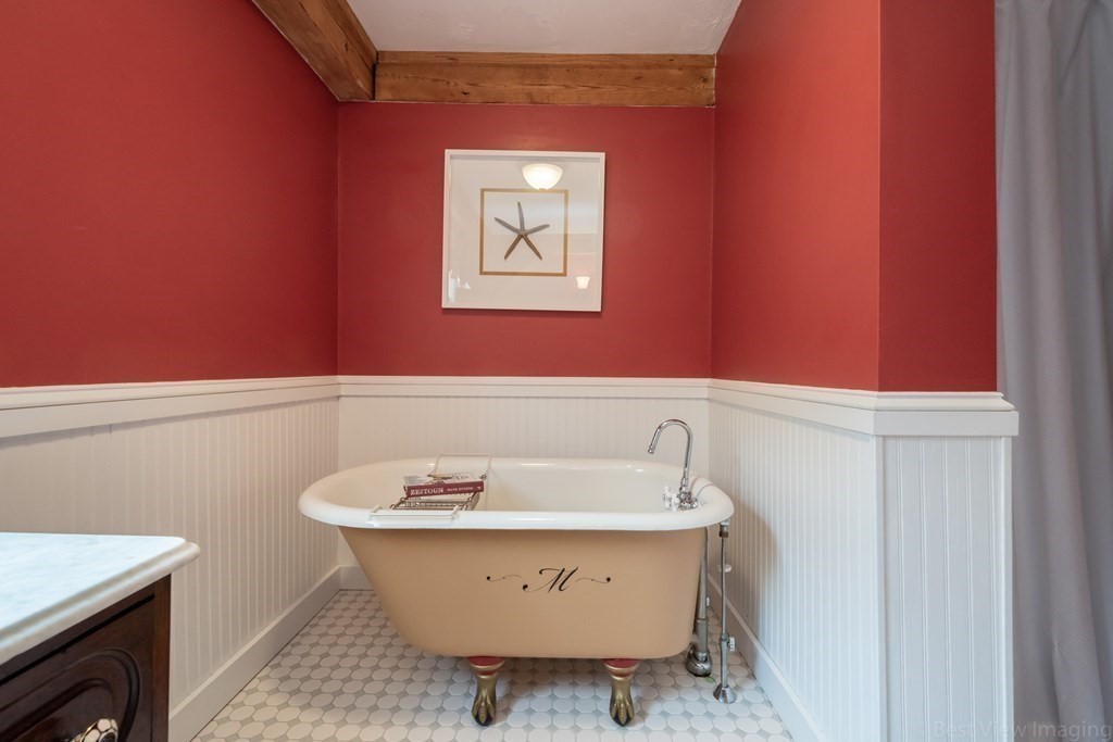36 Nashaway Road Bolton, MA 01740 - Photo 23 of 41
