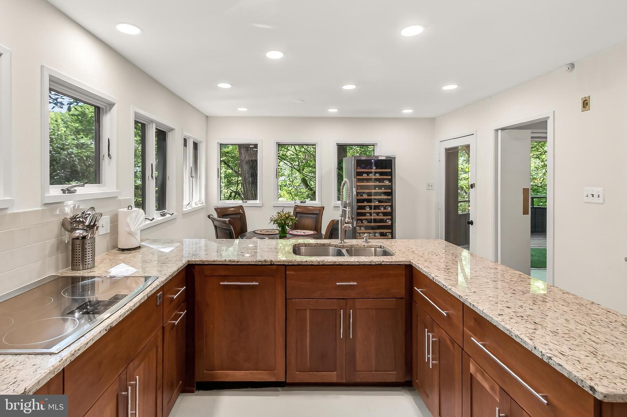 2603 Klingle Road Northwest Washington, DC 20008 - Photo 29 of 94