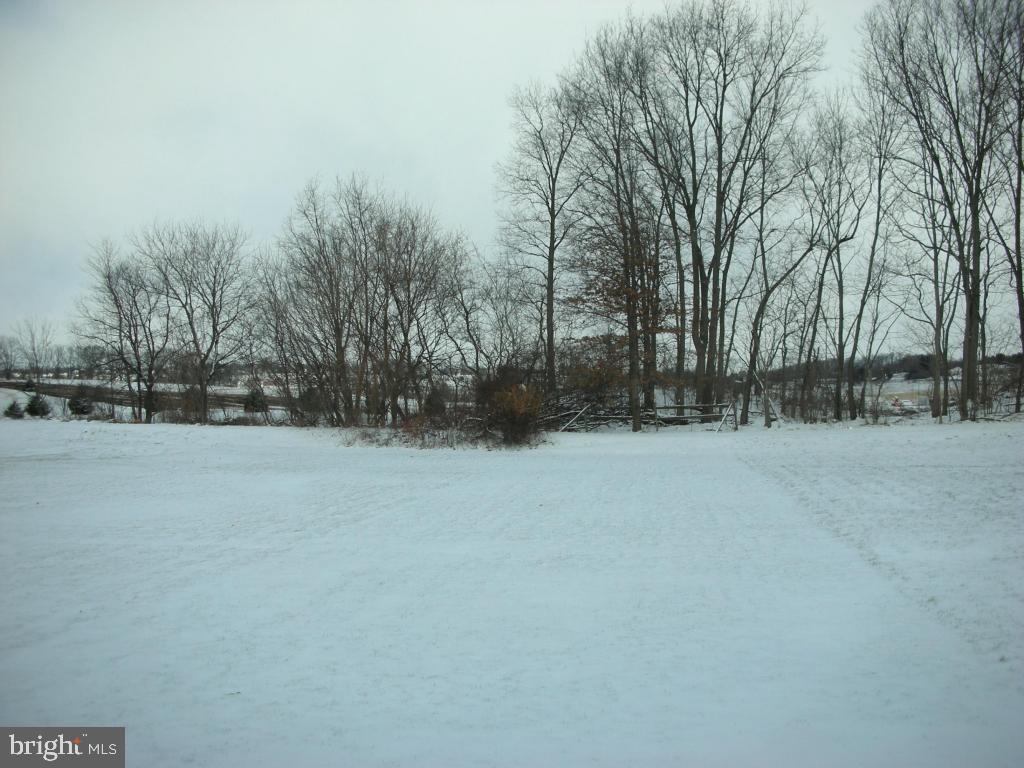 115 Moorland Court Lititz, PA 17543 - Photo 19 of 23 Gallery Image 19