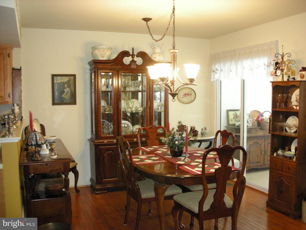 115 Moorland Court Lititz, PA 17543 - Photo 6 of 23 Gallery Image 6