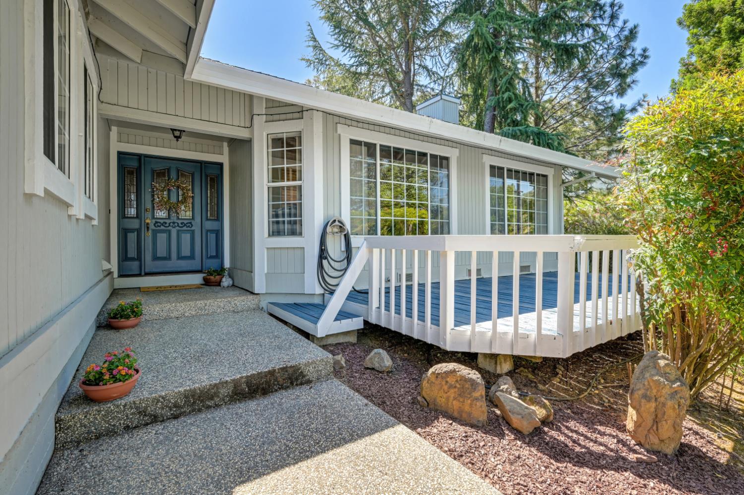 22803 Sunset Ridge Drive Auburn, CA 95602 - Photo 3 of 60