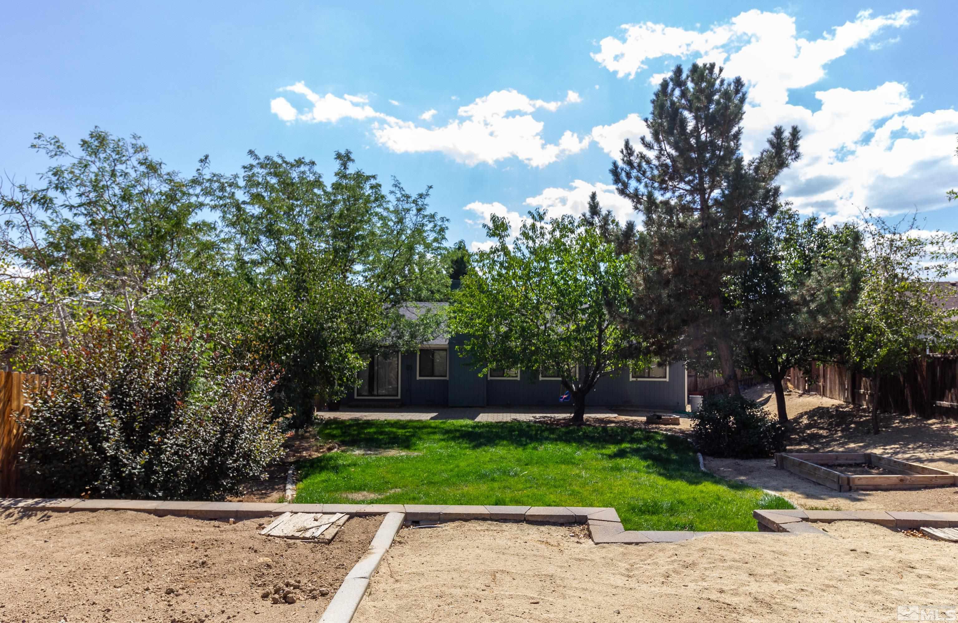 5331 Coit Drive Reno, NV 89523 - Photo 7 of 28 a view of a yard