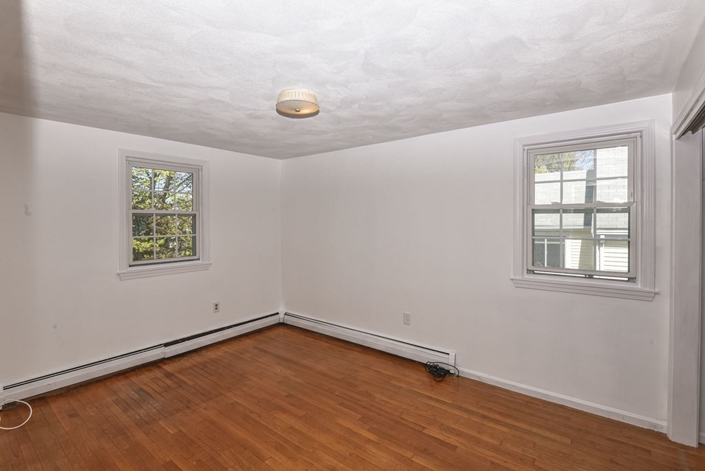 37 Sherman Road Dedham, MA 02026 - Photo 11 of 22 Gallery Image 11