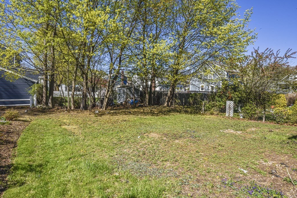 37 Sherman Road Dedham, MA 02026 - Photo 20 of 22 Gallery Image 20