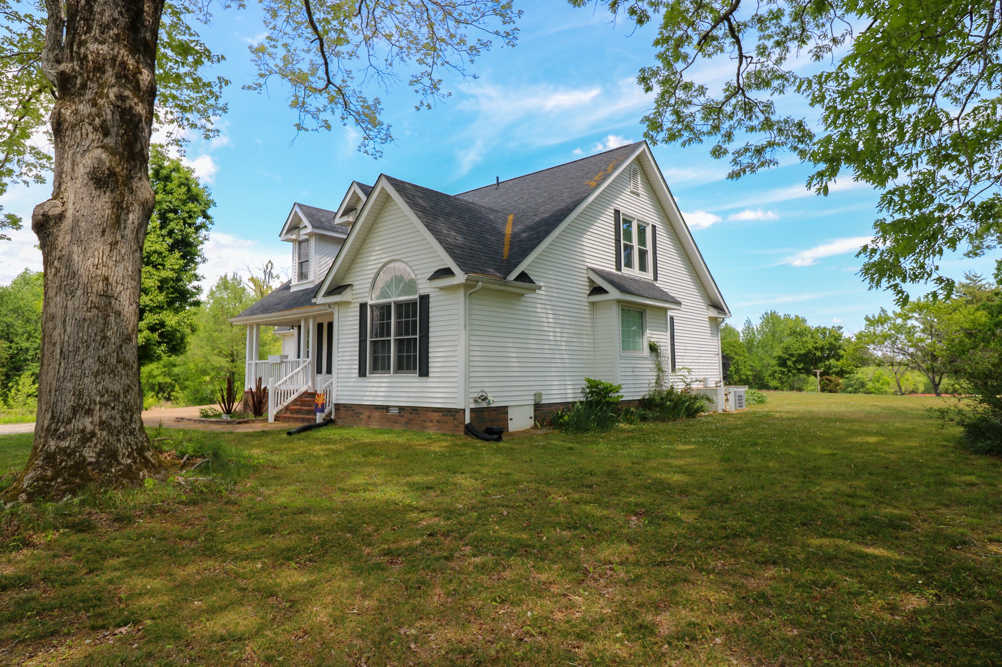 11450 McIllwain Road Holladay, TN 38341 - Photo 4 of 47