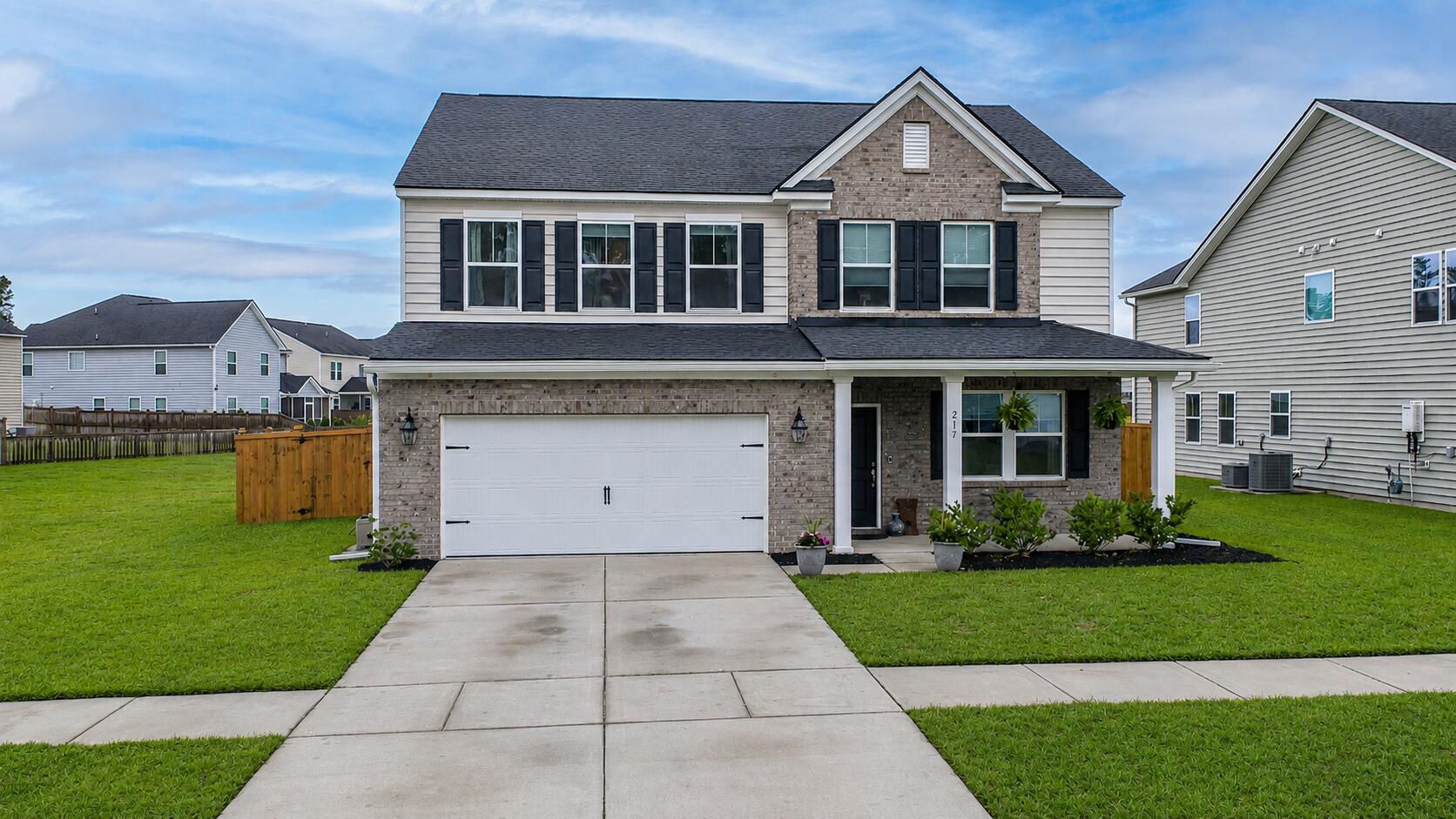 217 Squire Pope Road Summerville, SC 29486 - Photo 3 of 39