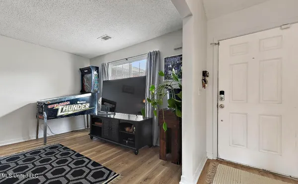 $2,500 | 3217 Rachel Lane, Ocean Springs, MS 39564