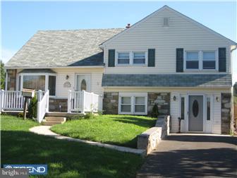 995 Coronet Road Warminster, PA 18974 - Photo 1 of 12 Exterior Front