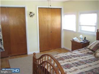 995 Coronet Road Warminster, PA 18974 - Photo 9 of 12 Bedroom - Main