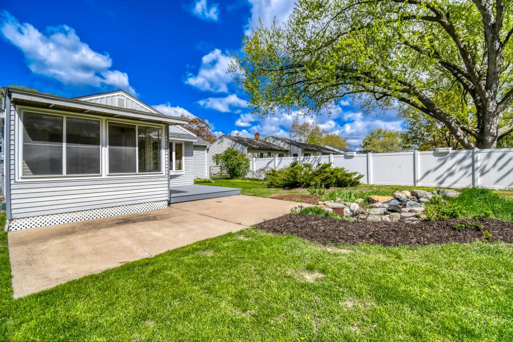 2904 Sheldon Street Roseville, MN 55113 - Photo 27 of 31