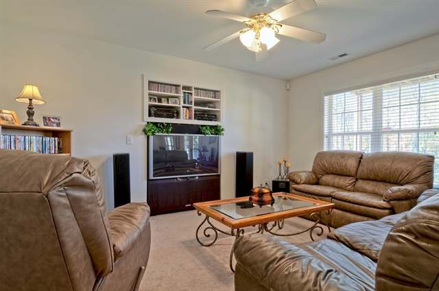 9 Cunningham Point Court Greer, SC 29651 - Photo 13 of 25