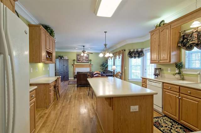 9 Cunningham Point Court Greer, SC 29651 - Photo 4 of 25