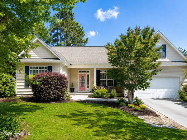$445,000 | 107 Stony Brook Drive, New Bern, NC 28562