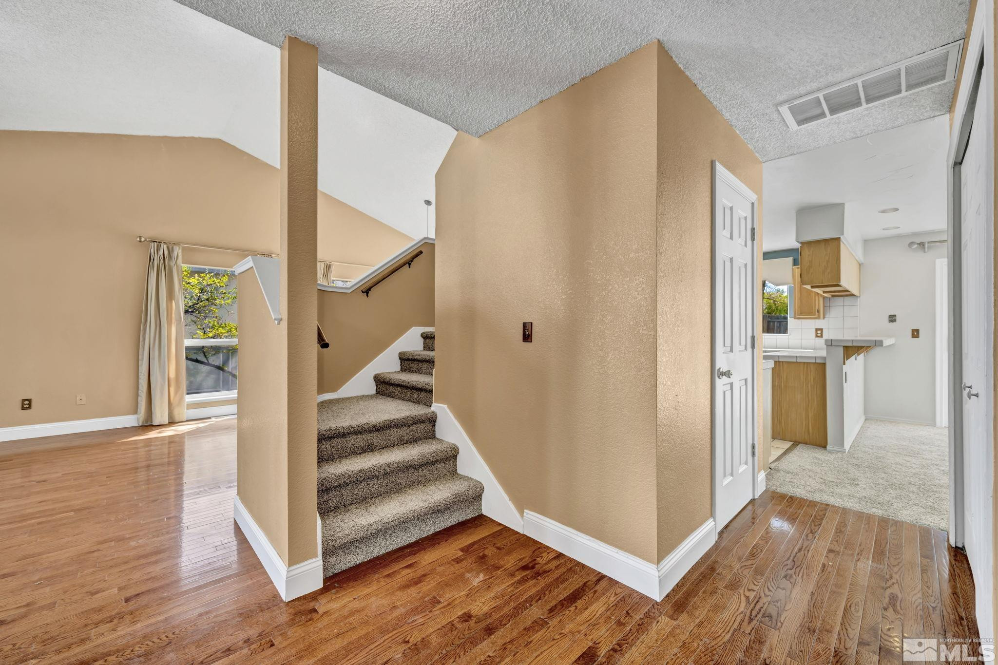 4530 Stonegate Lane Reno, NV 89523 - Photo 38 of 53 Photo 27