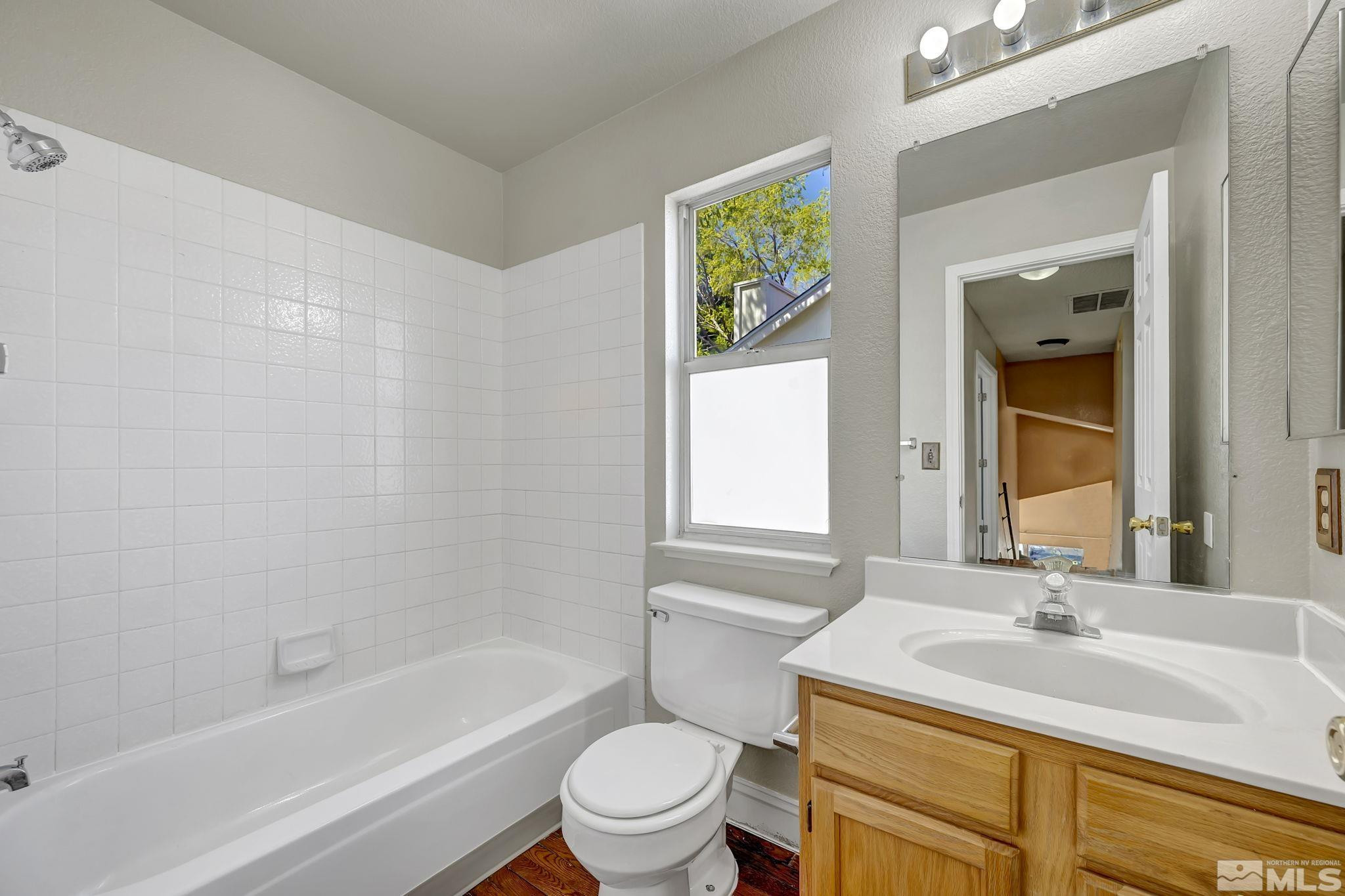 4530 Stonegate Lane Reno, NV 89523 - Photo 43 of 53 Photo 32
