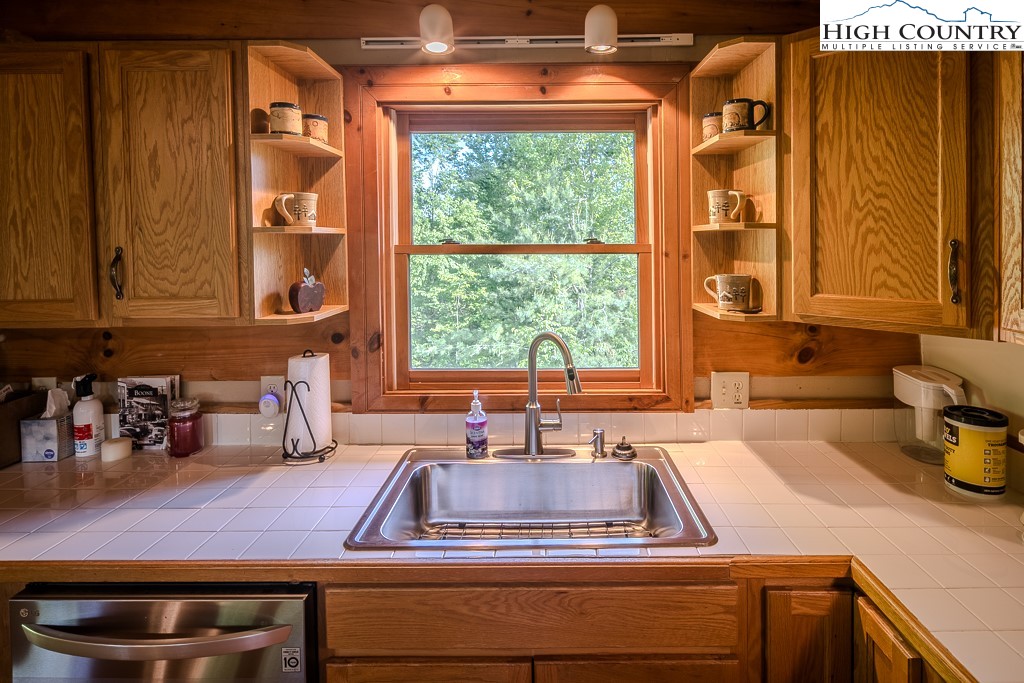 485 River Ridge Road Boone, NC 28607 - Photo 19 of 34 Gallery Image 19