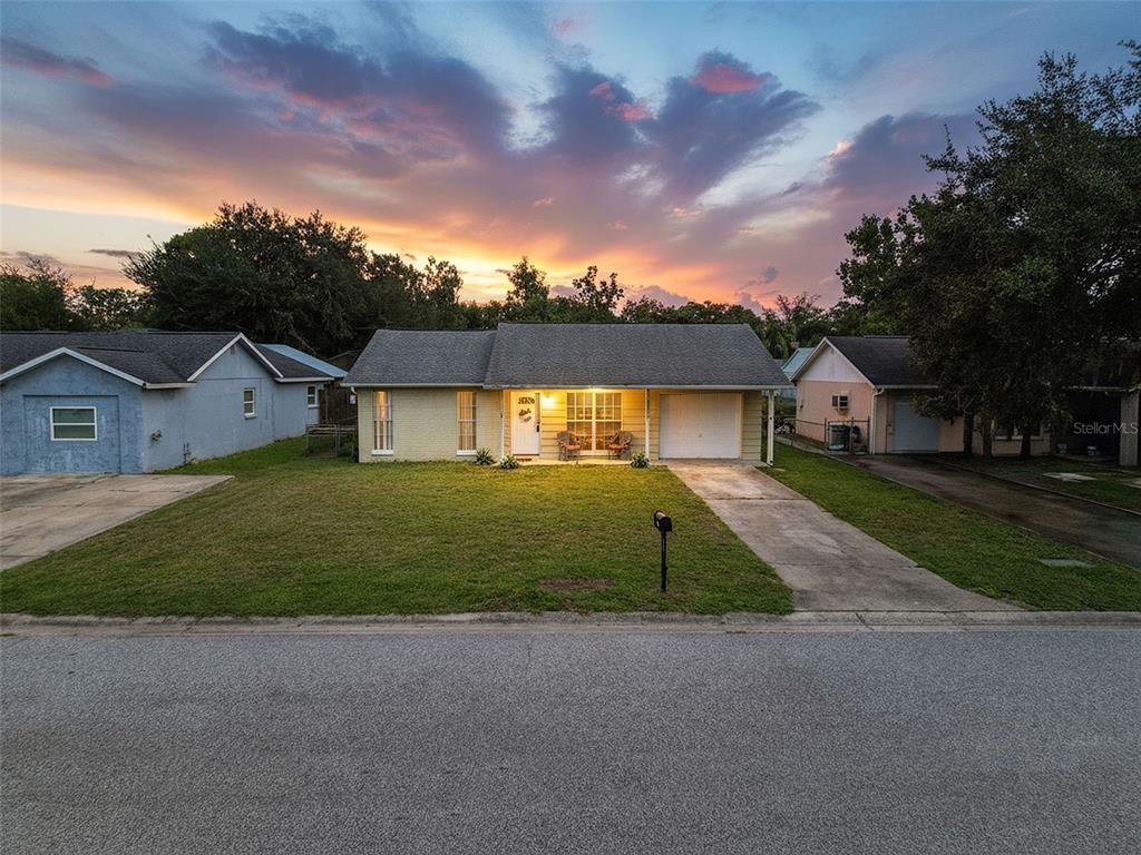 7305 Abington Avenue New Port Richey, FL 34655 - Photo 2 of 11