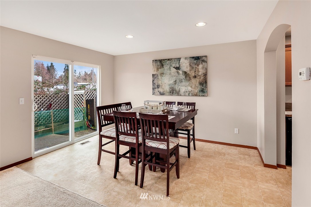 2023 126th Place Southwest, Unit 37 Everett, WA 98204 - Photo 4 of 13