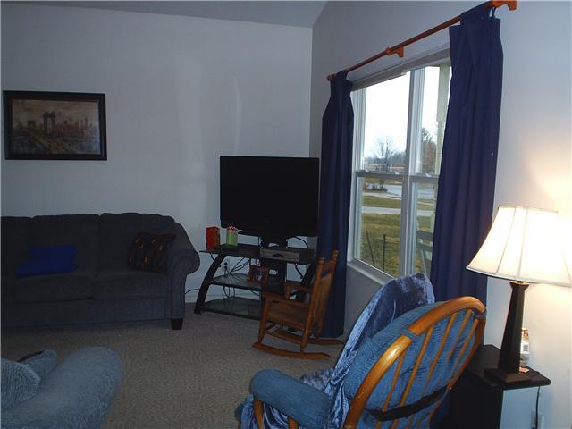 4248 Demorest Road Grove City, OH 43123 - Photo 4 of 18