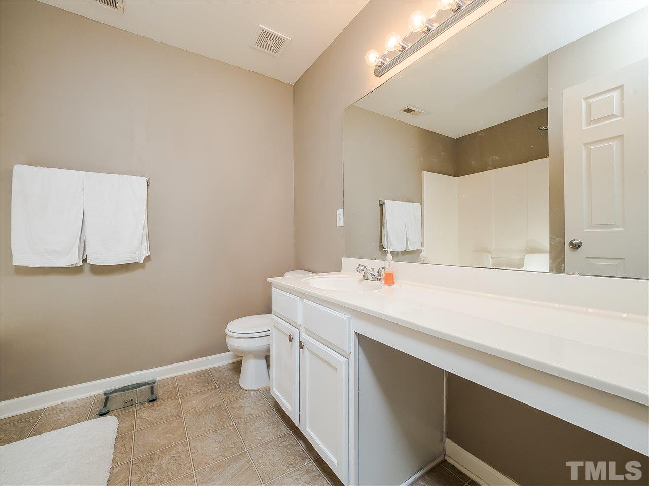 1632 Extine Lane Raleigh, NC 27610 - Photo 14 of 17