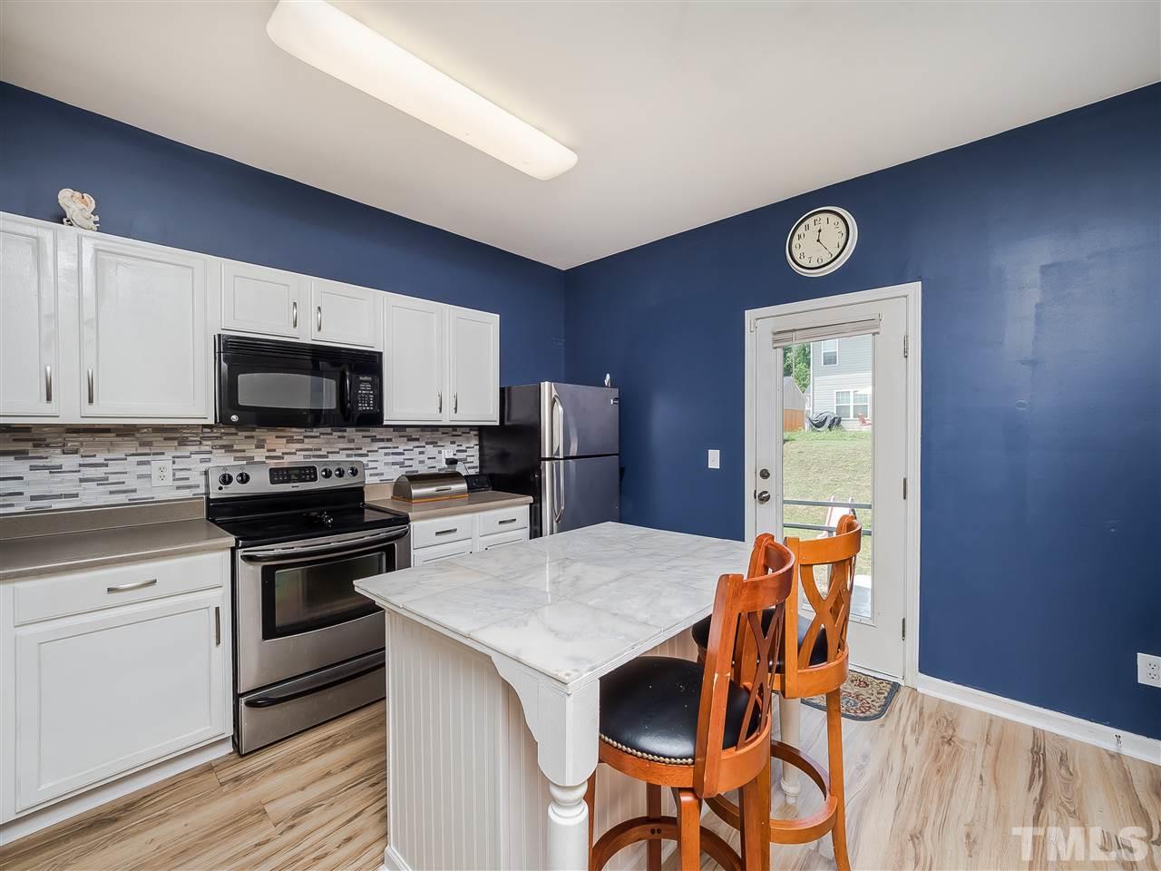 1632 Extine Lane Raleigh, NC 27610 - Photo 7 of 17