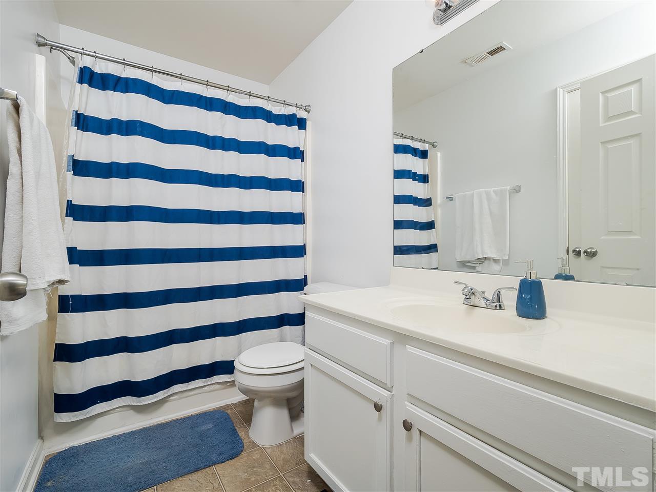 1632 Extine Lane Raleigh, NC 27610 - Photo 10 of 17