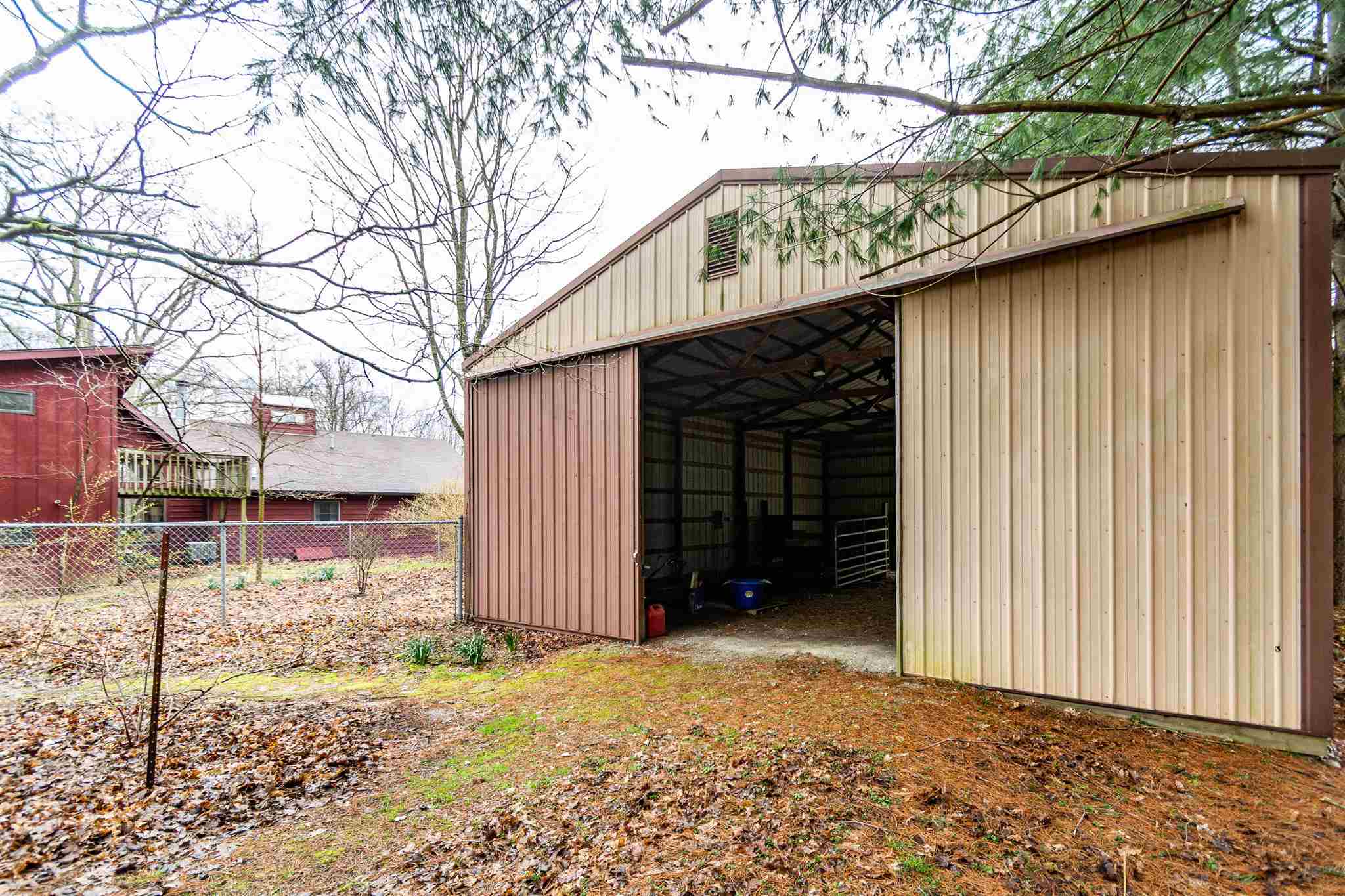 6475 East Gross Road Bloomington, IN 47401 - Photo 25 of 33