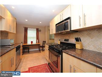 2706 East Country Club Road Philadelphia, PA 19131 - Photo 4 of 12 Kitchen