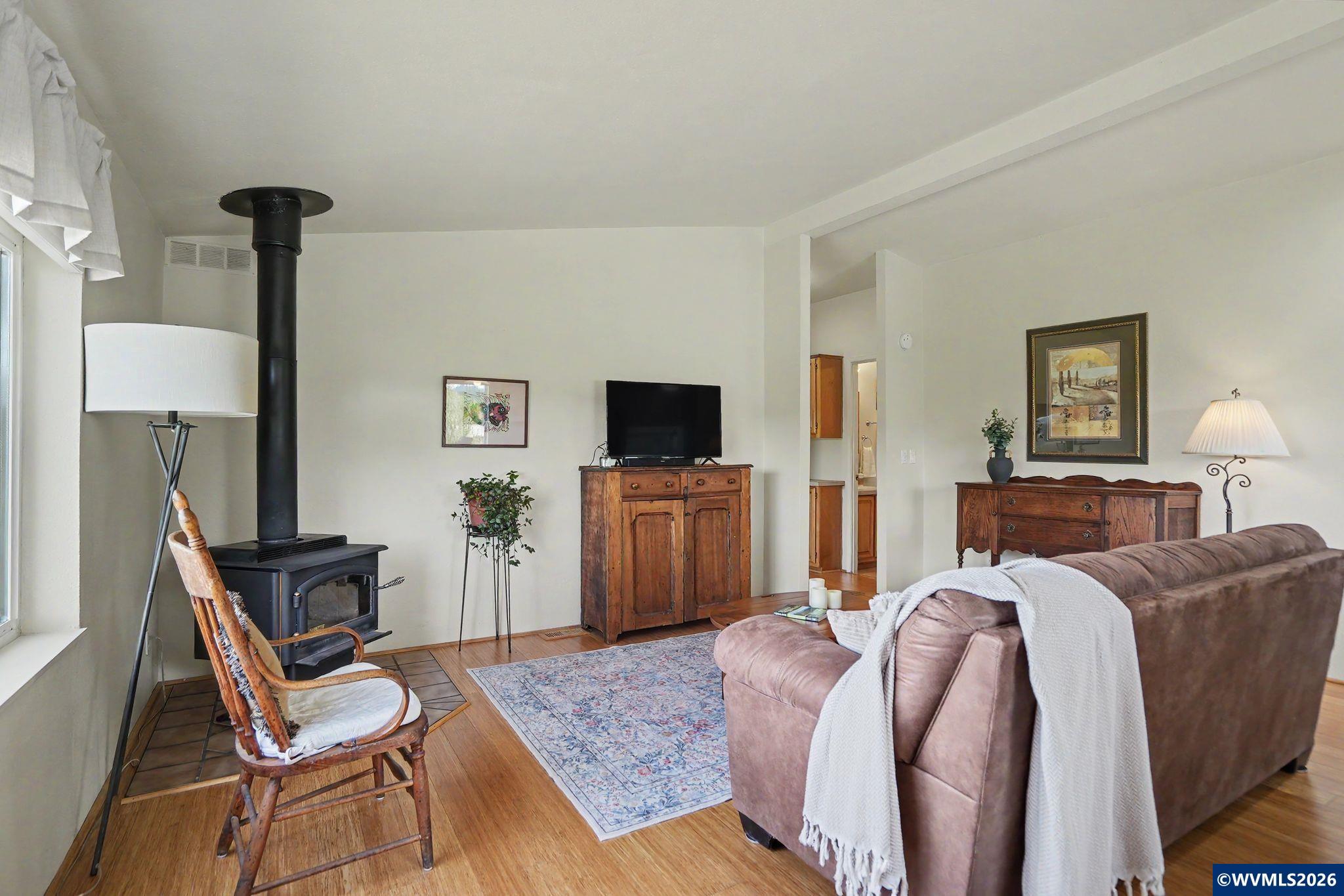 24886 Grange Hall Road Philomath, OR 97370 - Photo 5 of 47 Gallery Image 5