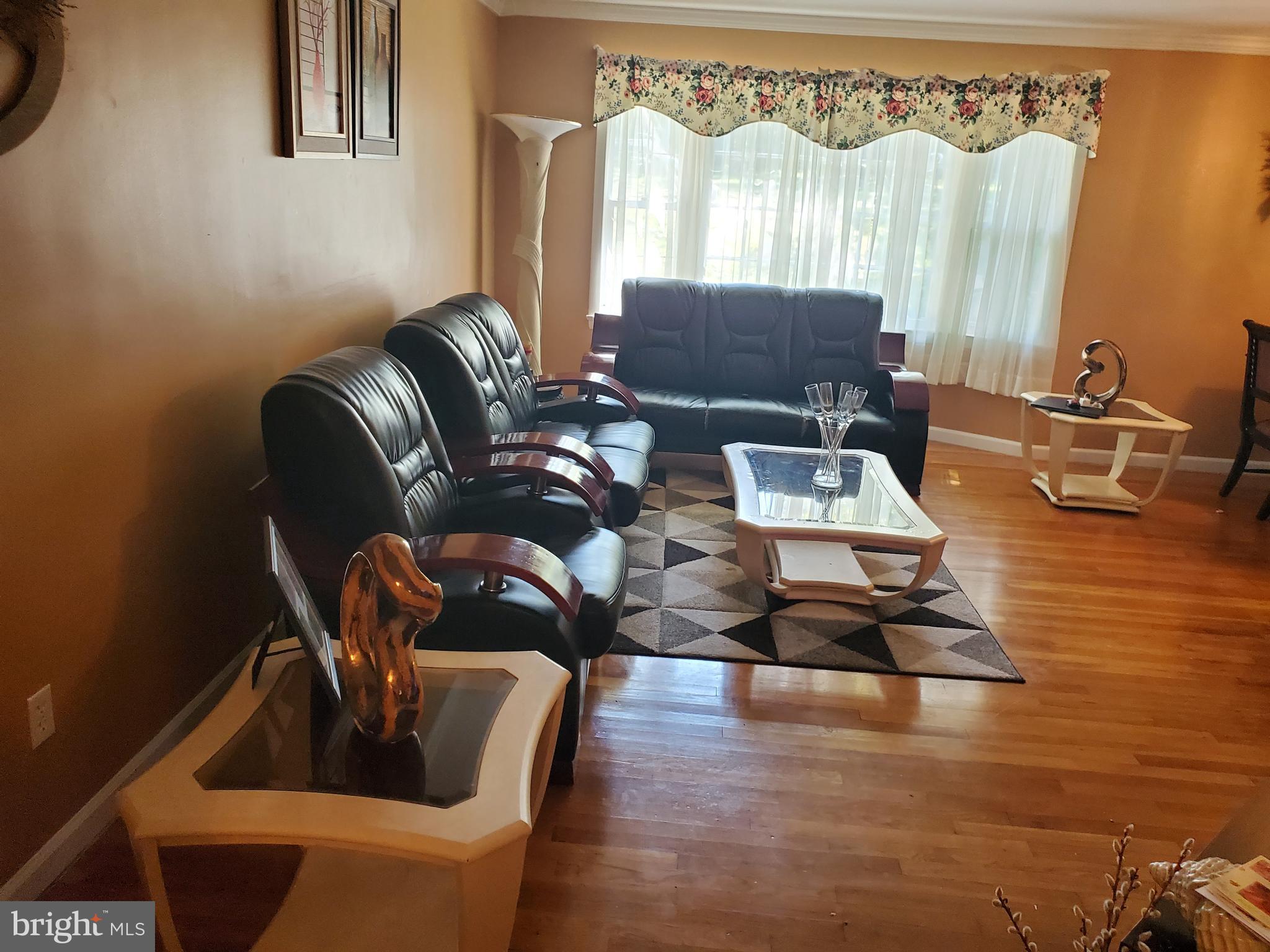 6817 Trexler Road Hyattsville, MD 20784 - Photo 11 of 32 Gallery Image 11