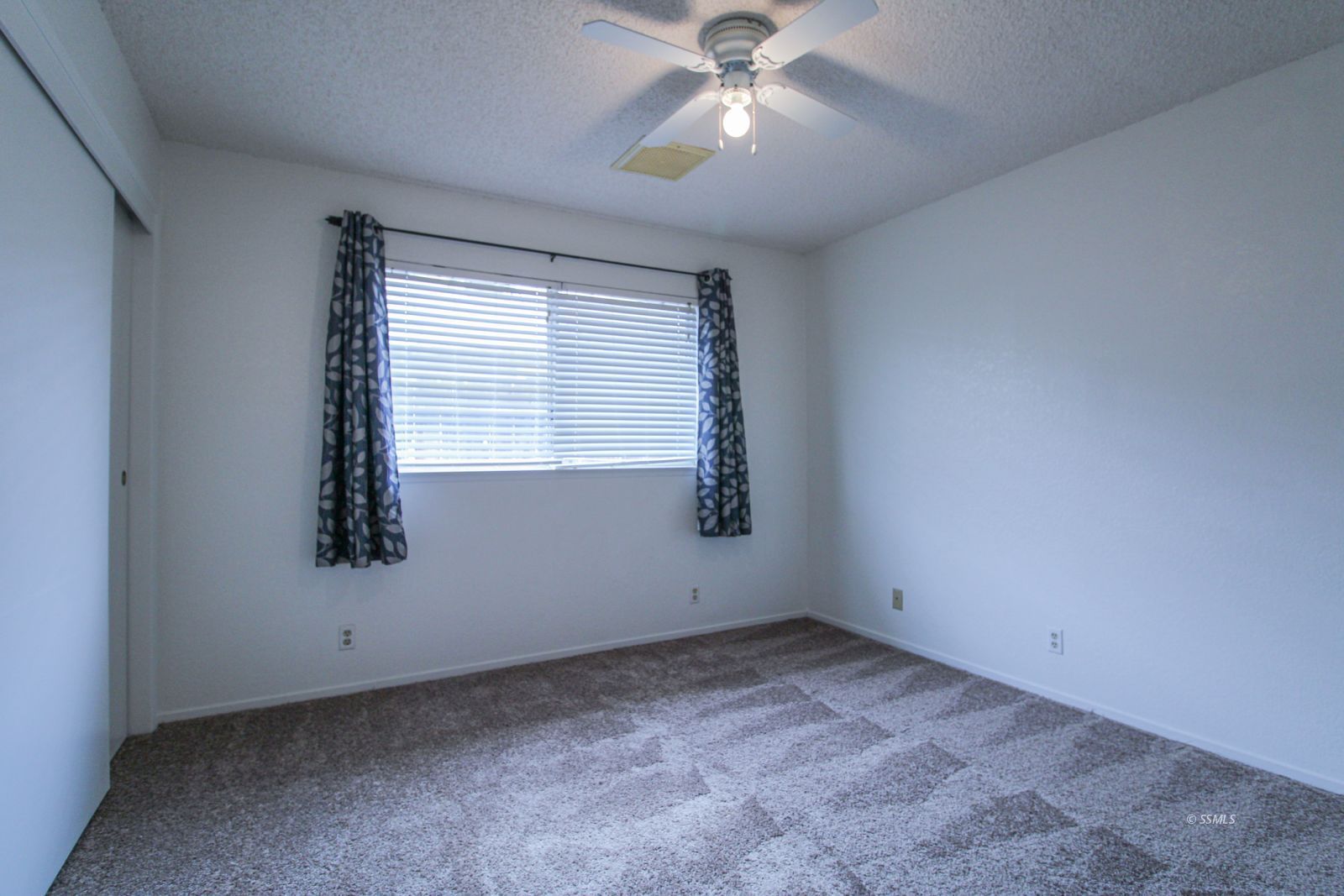 621 South Sorrel Street Ridgecrest, CA 93555 - Photo 17 of 37