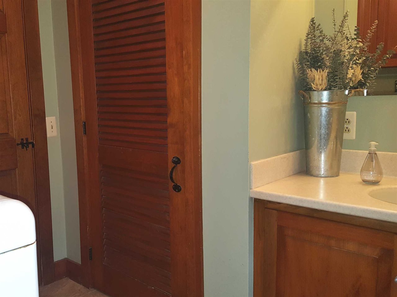 204 Dustin Tavern Road Weare, NH 03281 - Photo 11 of 27