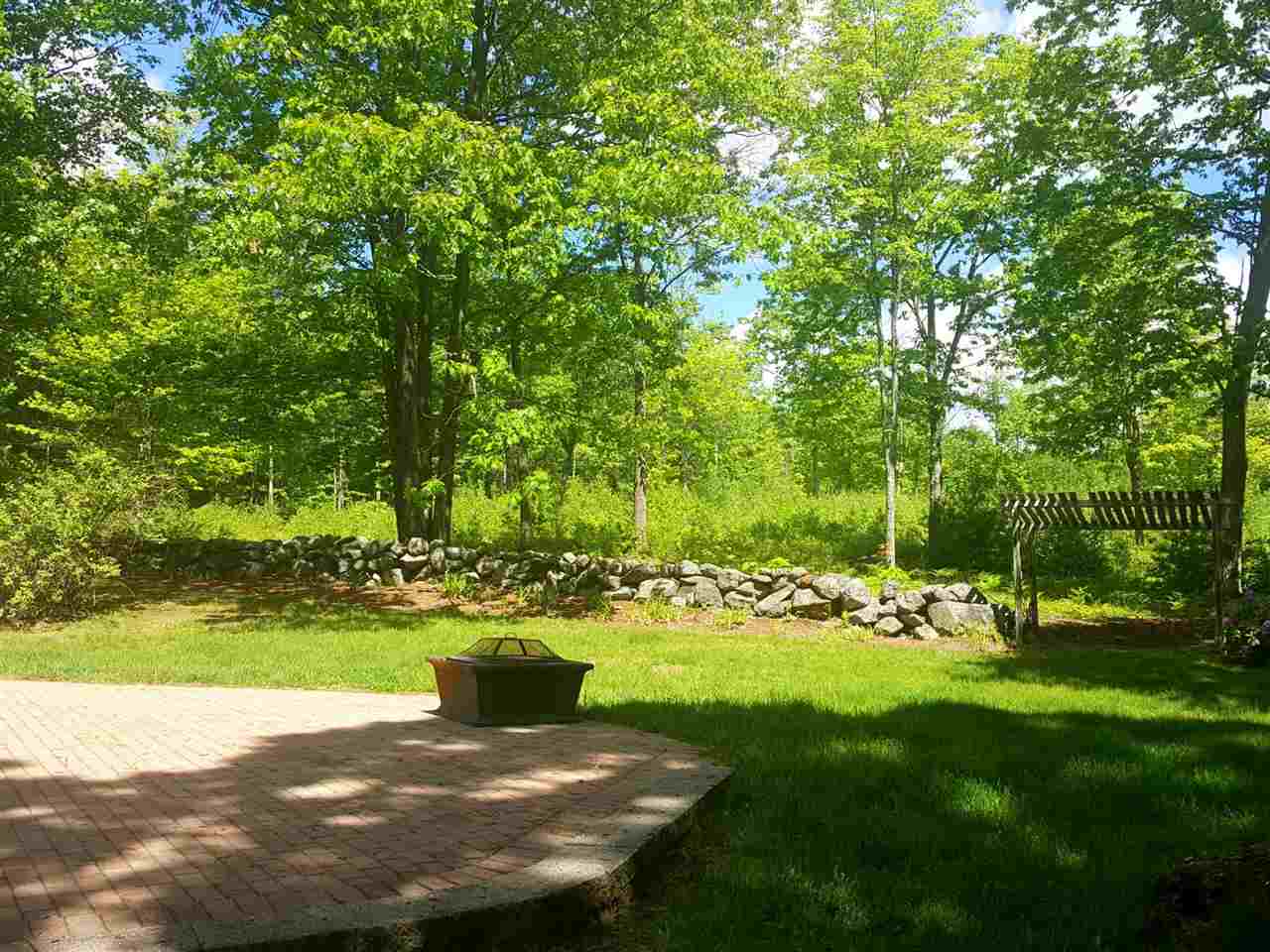 204 Dustin Tavern Road Weare, NH 03281 - Photo 24 of 27
