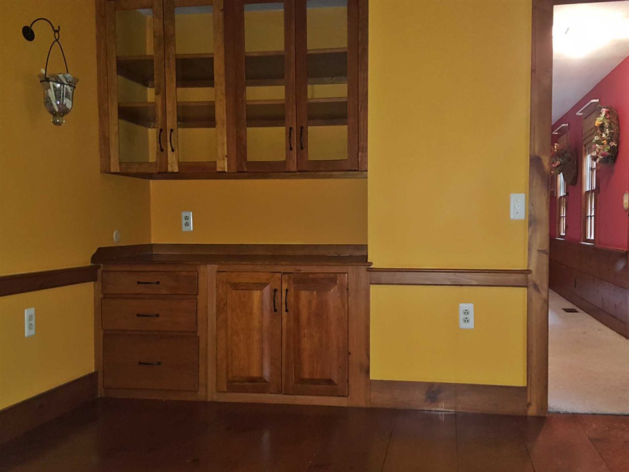 204 Dustin Tavern Road Weare, NH 03281 - Photo 7 of 27
