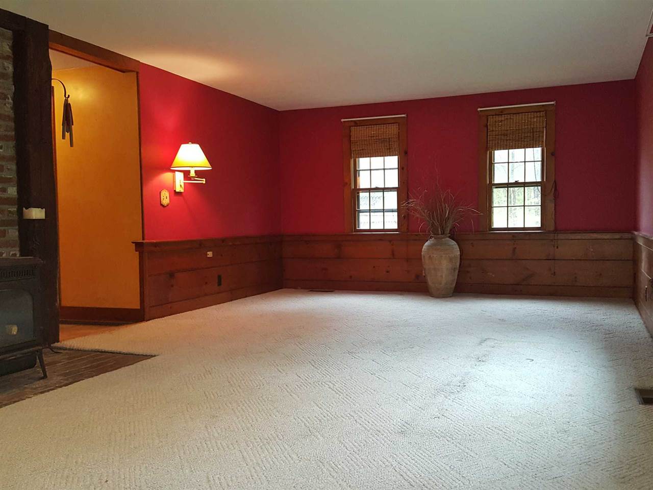 204 Dustin Tavern Road Weare, NH 03281 - Photo 9 of 27