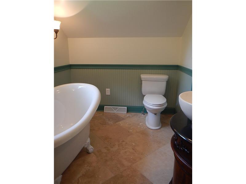 105 Eckstein Road Renfrew, PA 16053 - Photo 13 of 25 Master Bath/Spa.