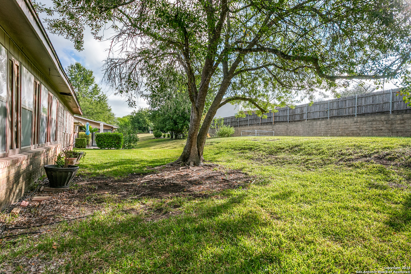 3629 Fox Run Schertz, TX 78108 - Photo 21 of 25 a view of a garden with trees