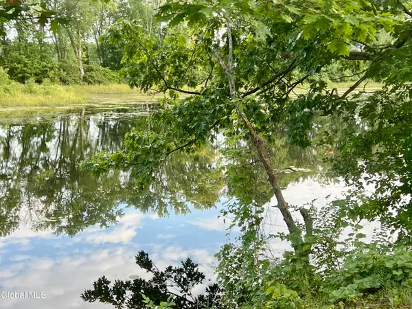 $989,000 | 1415 West River Road, Gansevoort, NY 12831