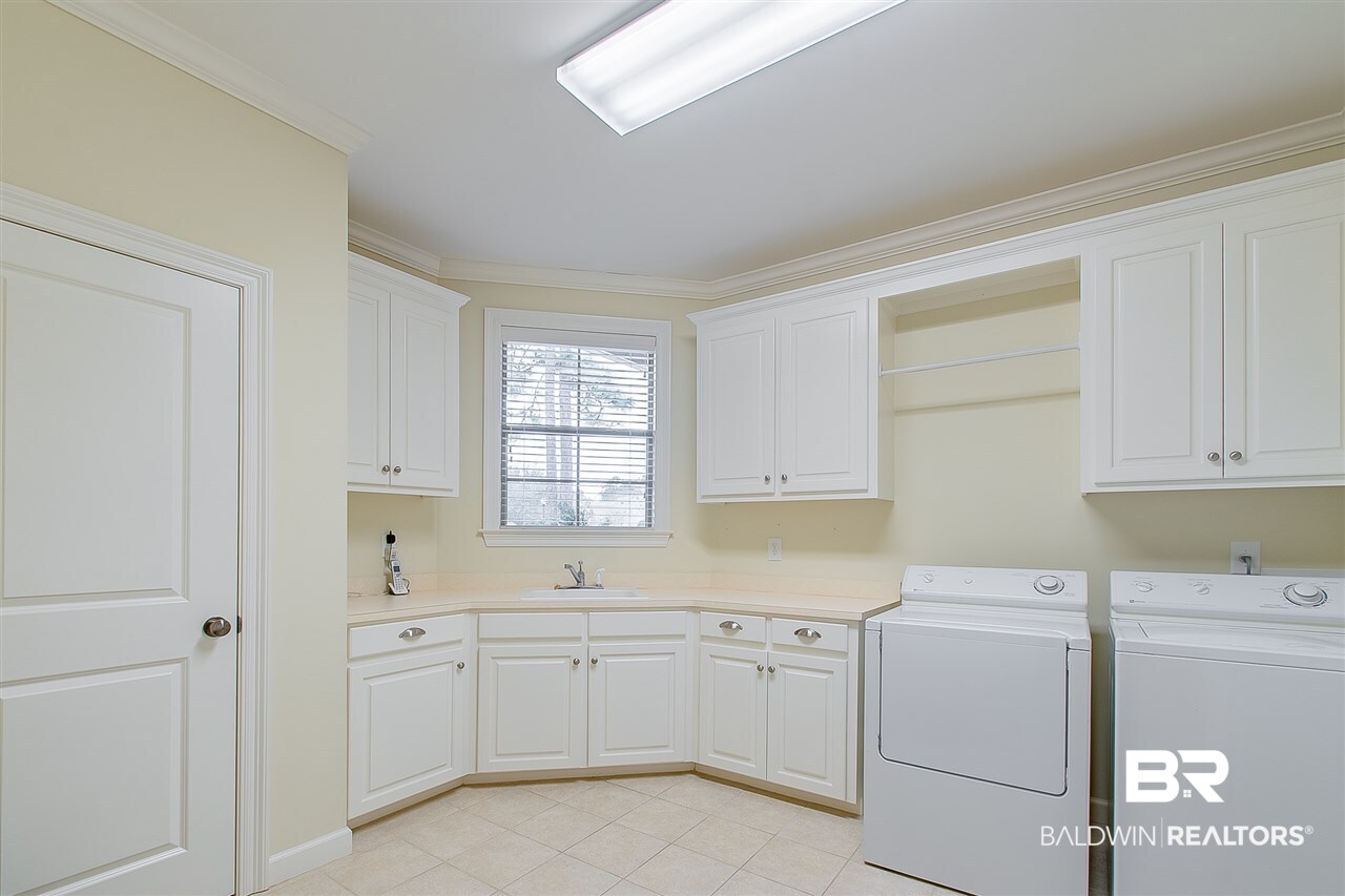 30782 Pine Court Daphne, AL 36527 - Photo 27 of 35