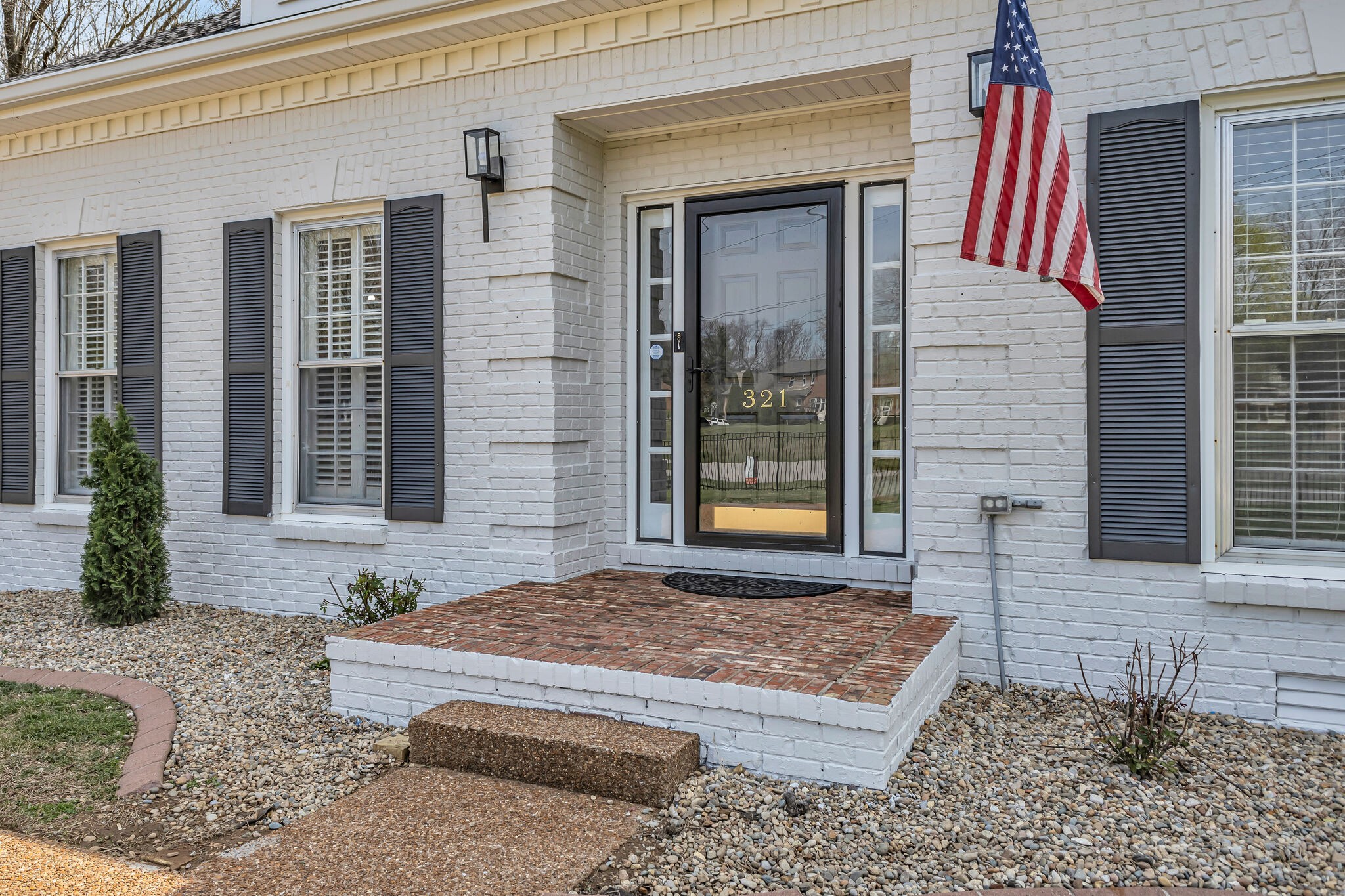 321 Breckenridge Road Franklin, TN 37067 - Photo 3 of 33 Gallery Image 3