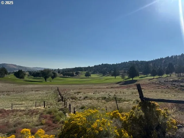 a view of a lake with houses