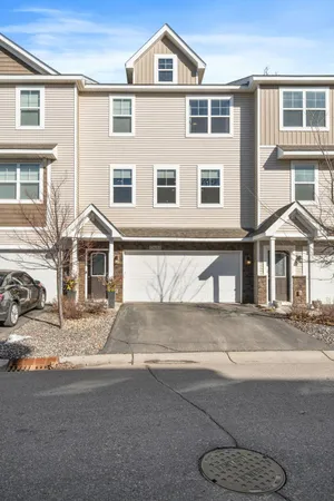 $364,900 | 17658 96th Place North, Maple Grove, MN 55311