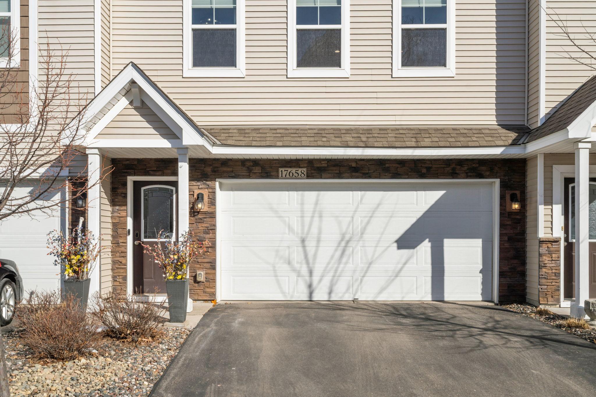 17658 96th Place North Maple Grove, MN 55311 - Photo 3 of 36