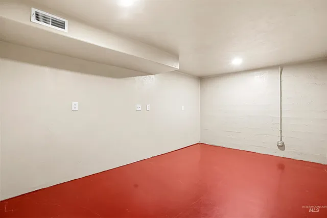 $630,000 | 720 East Main Street, Jerome, ID 83338