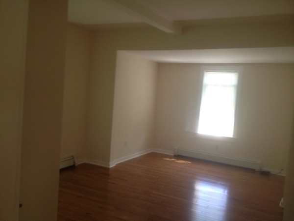 28 Spring Street Barnstable, MA 02601 - Photo 5 of 12